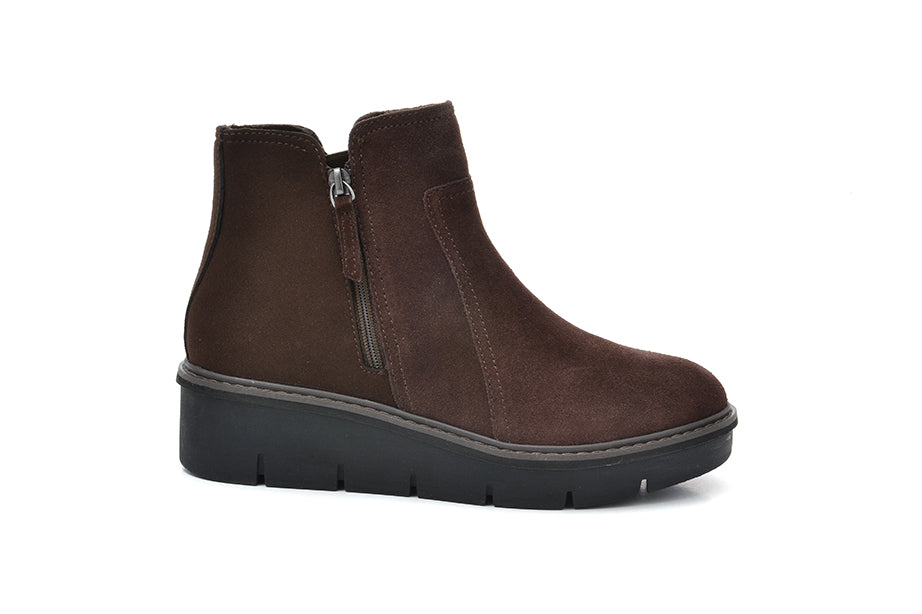 Clarks Airbell Zip Brown