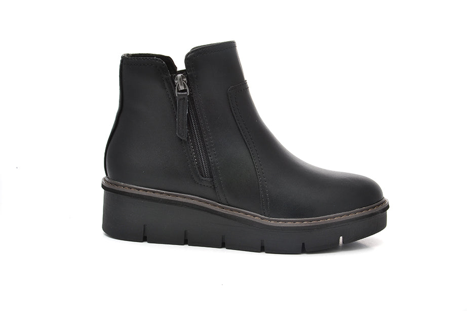 Clarks Airbell Zip black