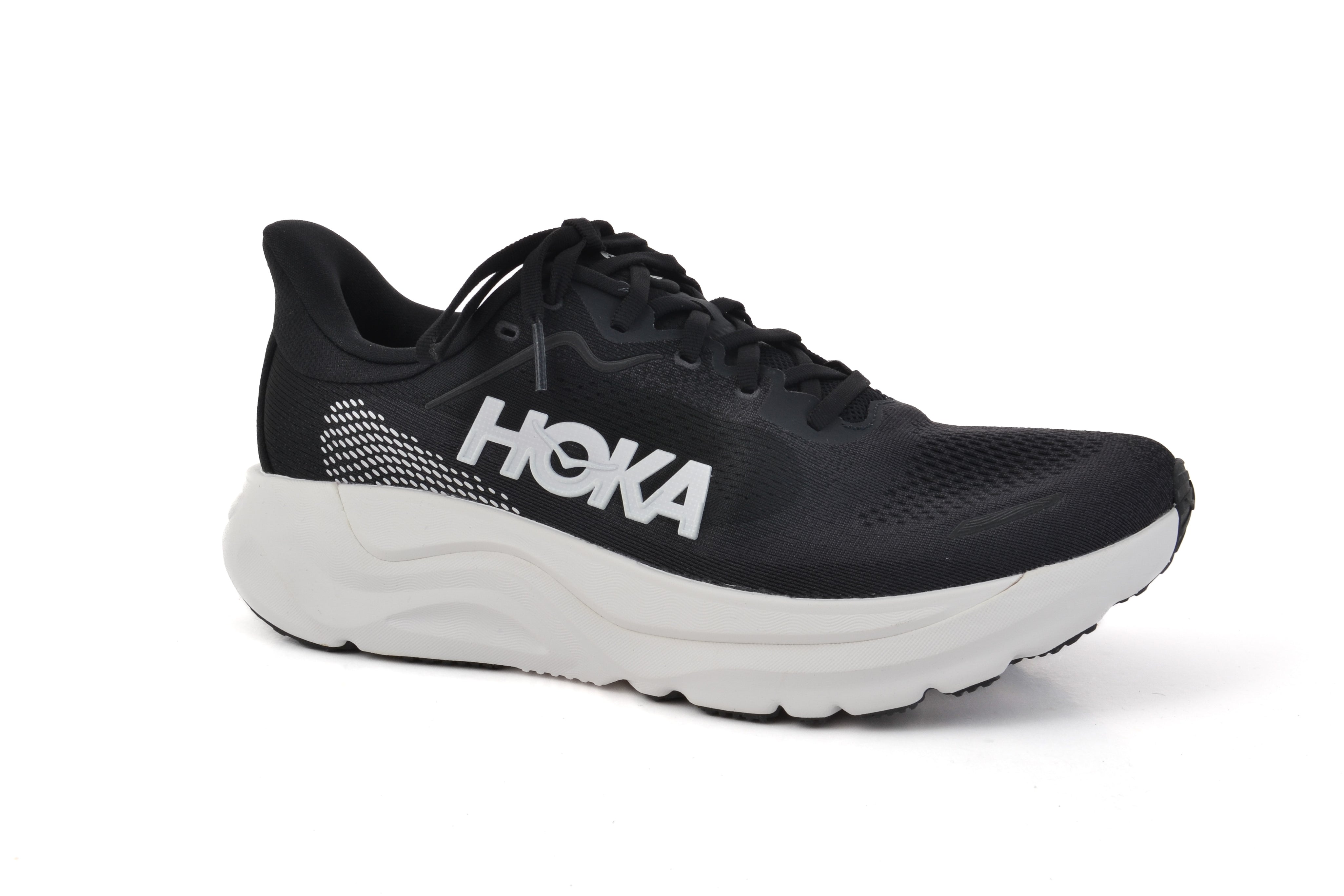 Hoka-M-Arahi-9-Wide-Black-white-1.jpg