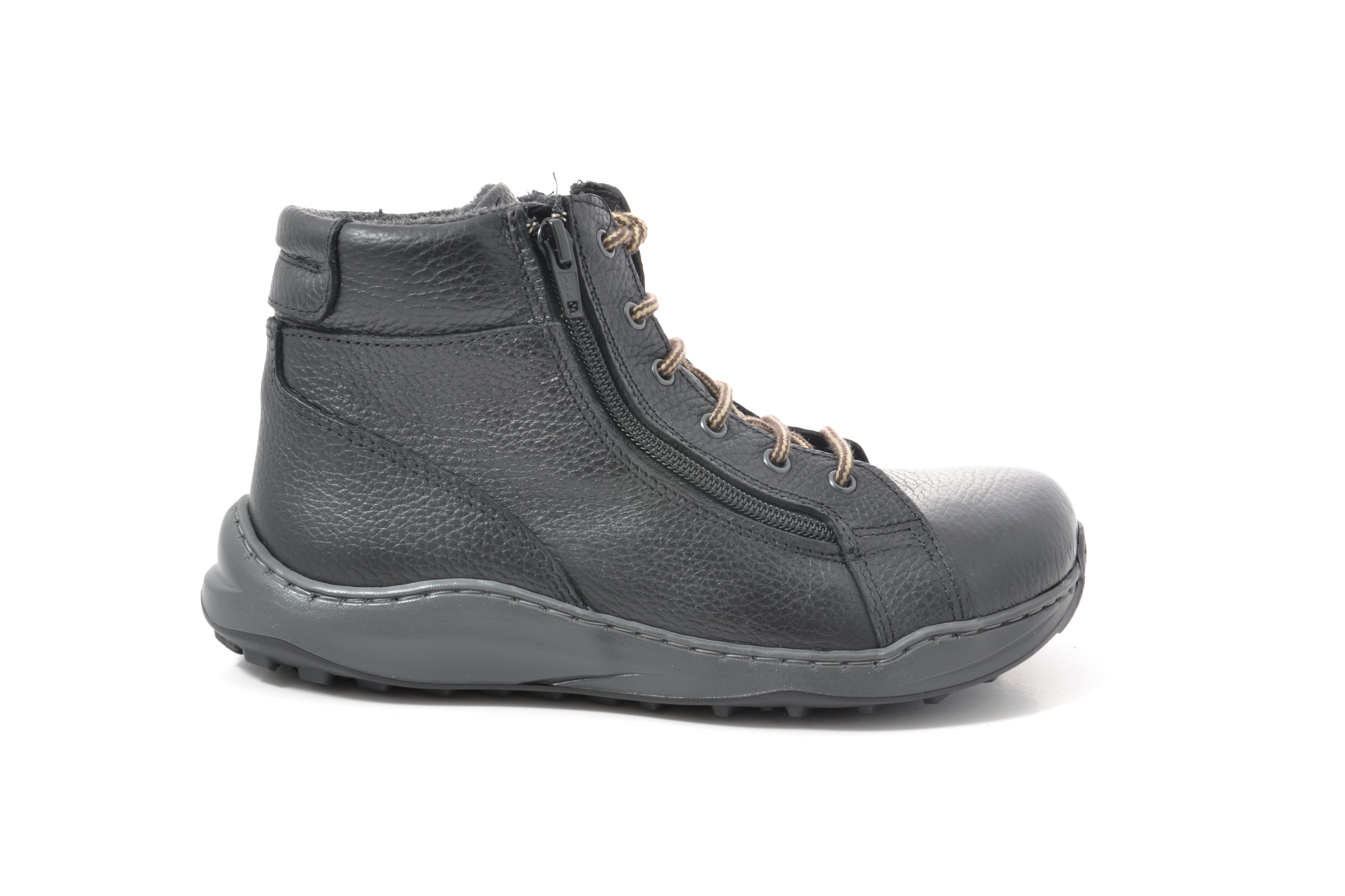 New-feet-262-18-1.jpg